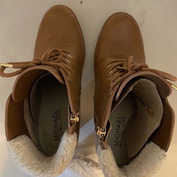 Michael Kors Bootie - Picture 5 of 7